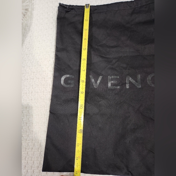 Givenchy Black Logo Dust Bag - Picture 3 of 6